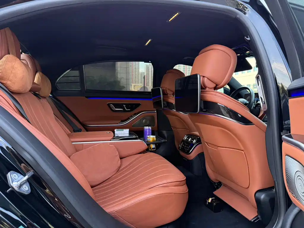 Mercedes-Benz S-Class — миниатюра 10