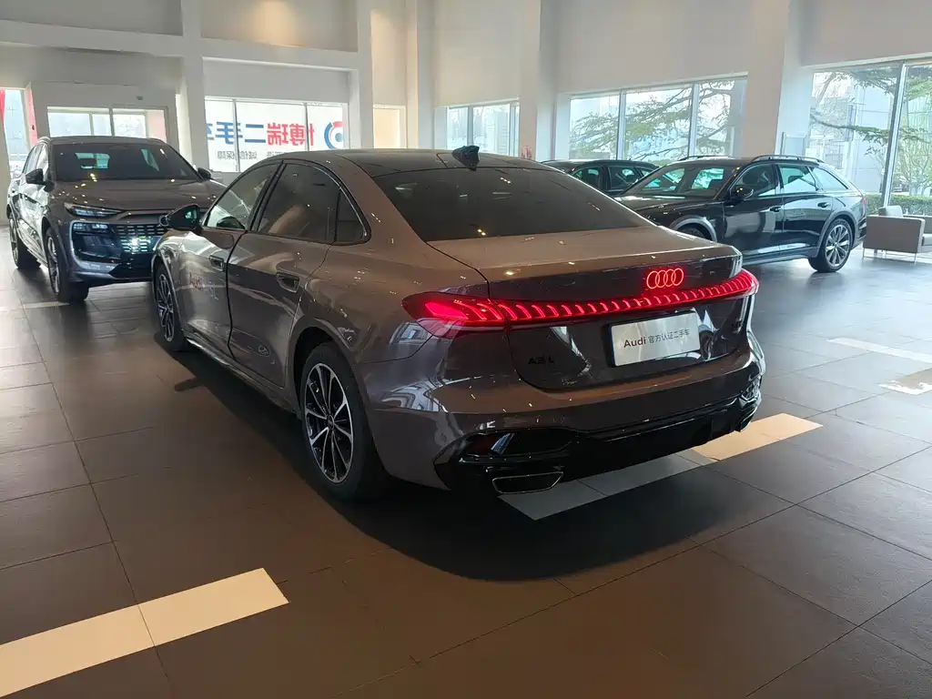 Audi A5L 2026 2.0T Sport