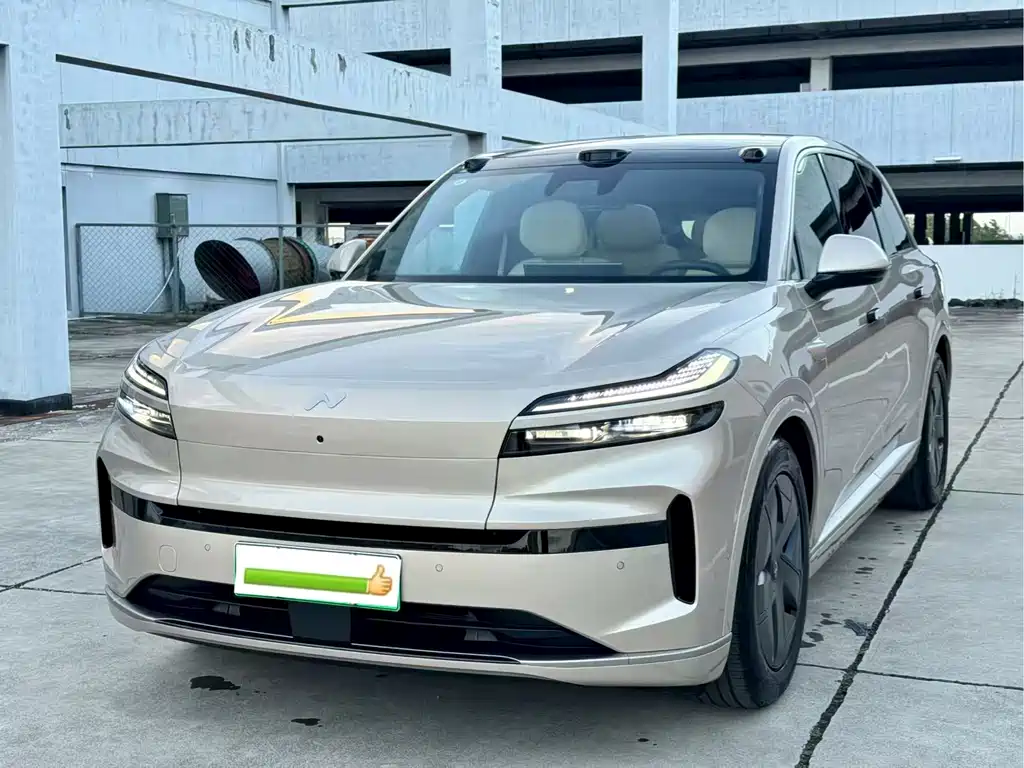 ONVO L90.
