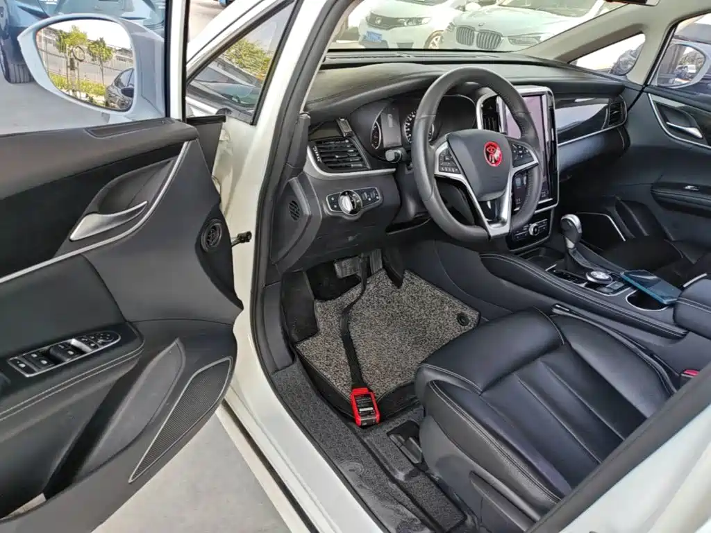 BYD MAX — миниатюра 16
