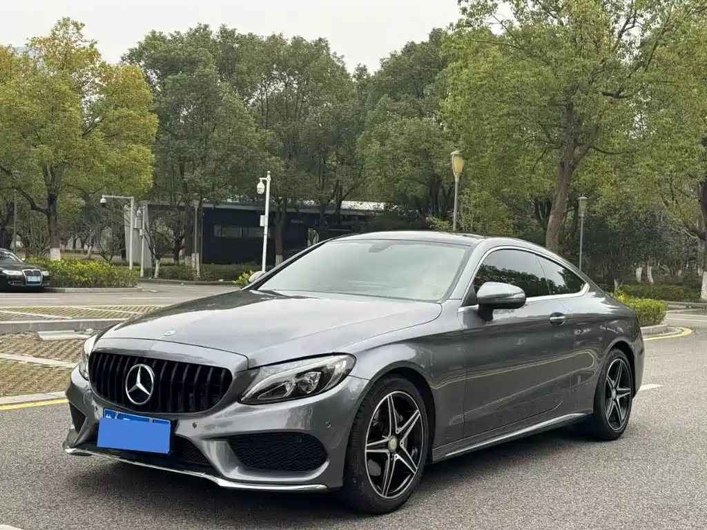 MERCEDES-BENZ C CLASS