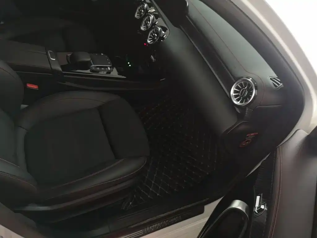 Mercedes-Benz A-Class — миниатюра 25