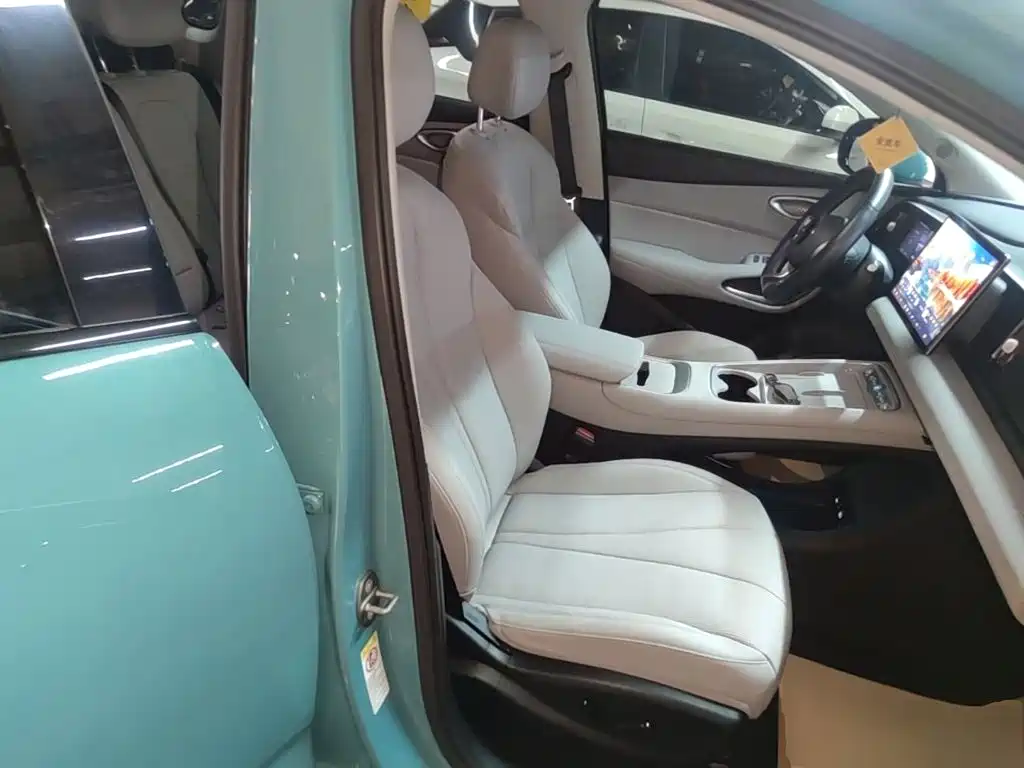 BYD Sealion 05 EV — миниатюра 25