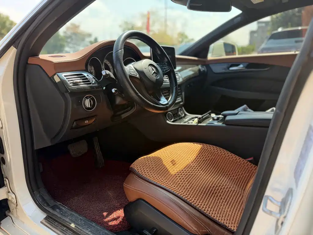 Mercedes-Benz CLS — миниатюра 7