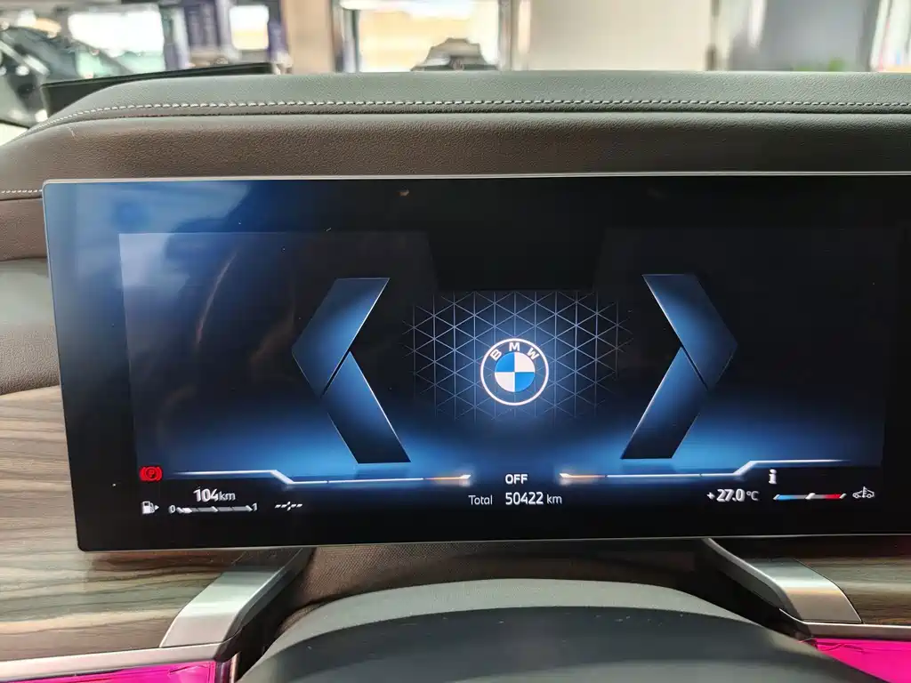 BMW 7 Series — миниатюра 19