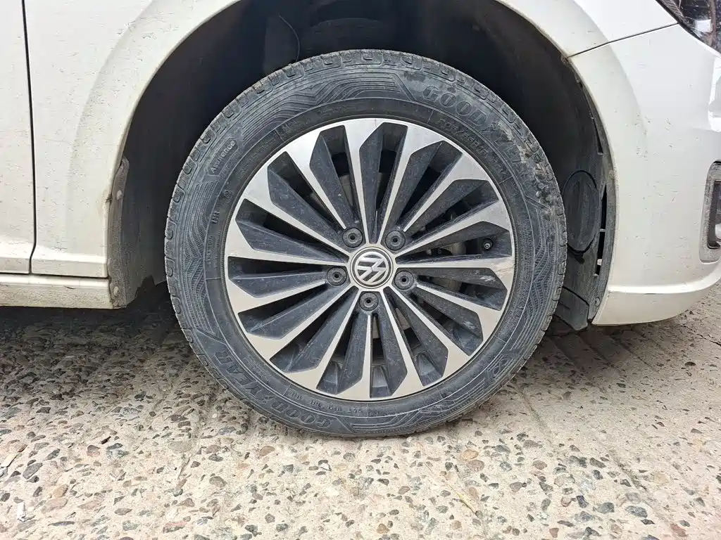 Volkswagen Lavida Pure Electric — миниатюра 8