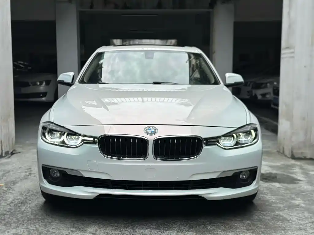 BMW 3 Series — миниатюра 2