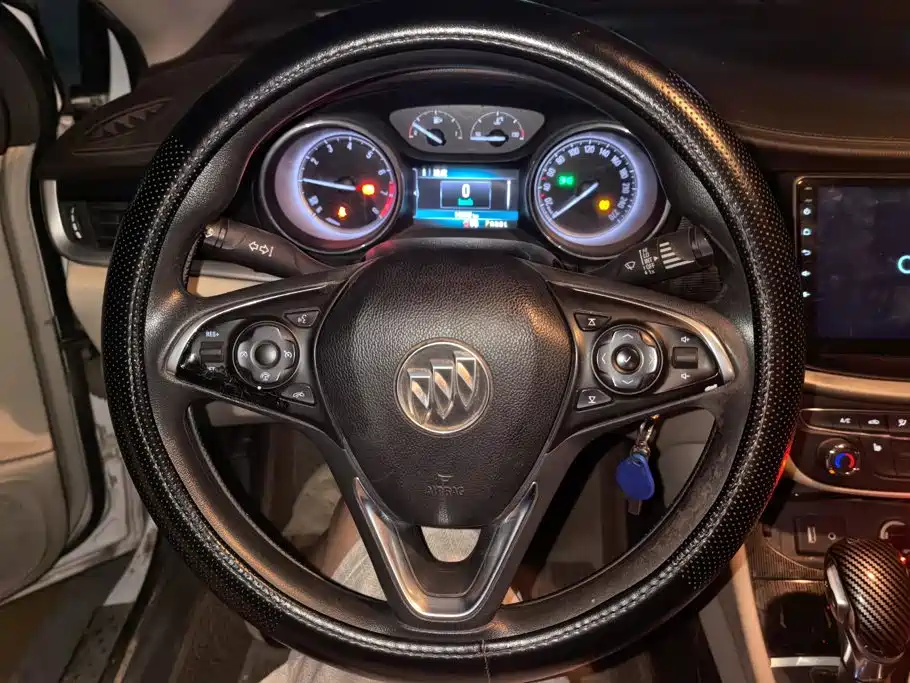 Buick Verano — миниатюра 15