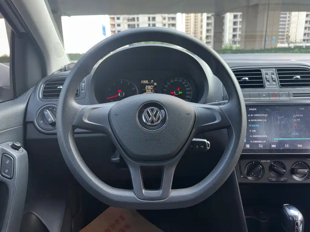 Volkswagen Polo — миниатюра 15