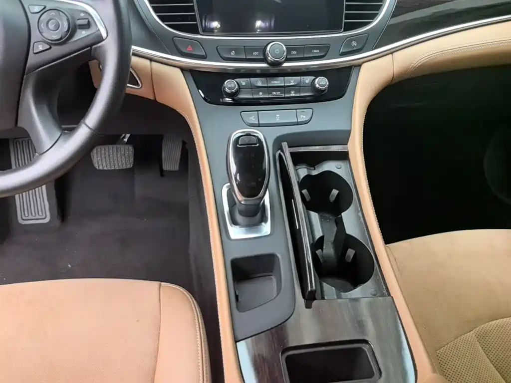 Buick LaCrosse — миниатюра 14