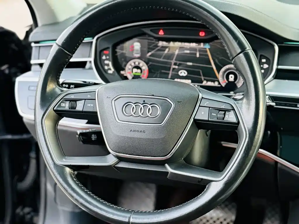 Audi A8 — миниатюра 4