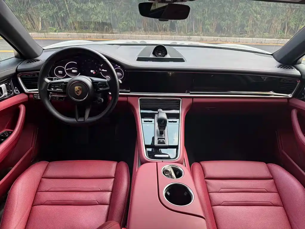 Porsche Panamera — миниатюра 9