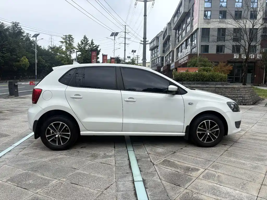 Volkswagen Polo — миниатюра 15
