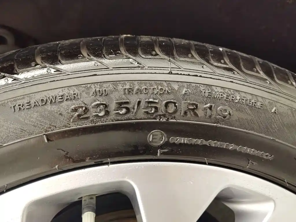 Ford Equator — миниатюра 24