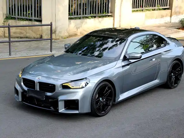 BMW M2