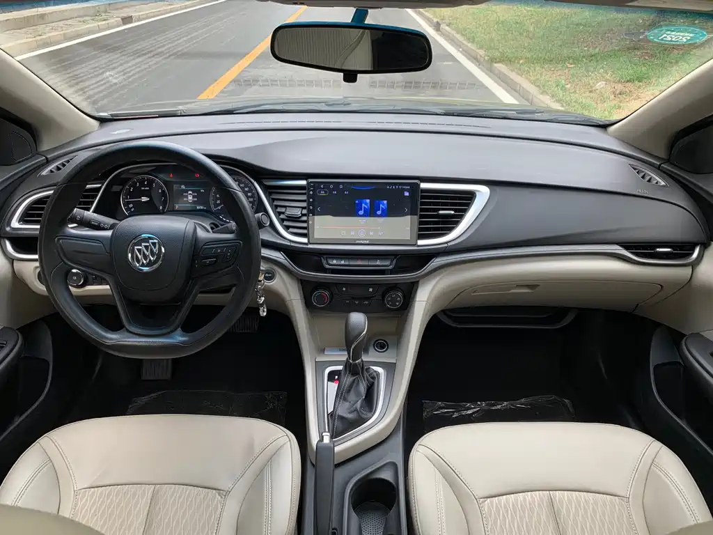 Buick Excelle — миниатюра 11