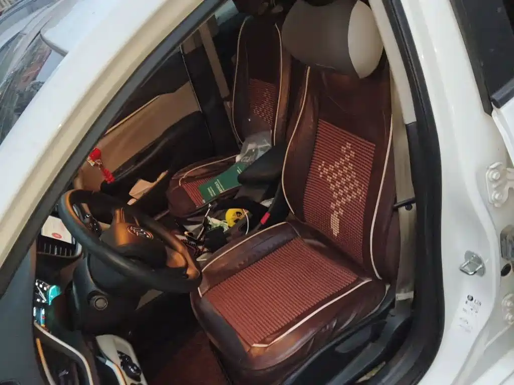 Buick Excelle — миниатюра 16