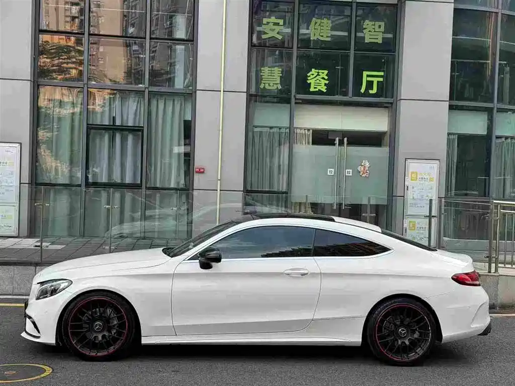 Mercedes-Benz C-Class (Import) — миниатюра 2