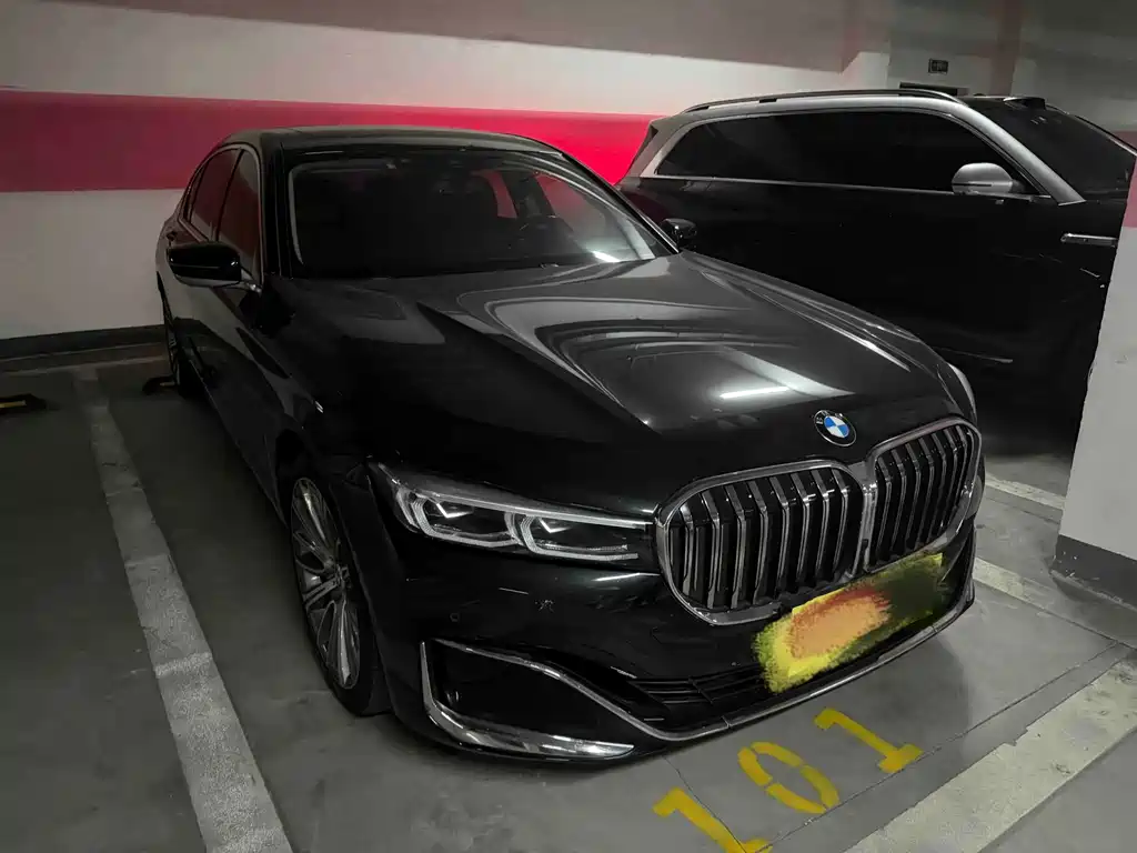 BMW 7 Series — миниатюра 2