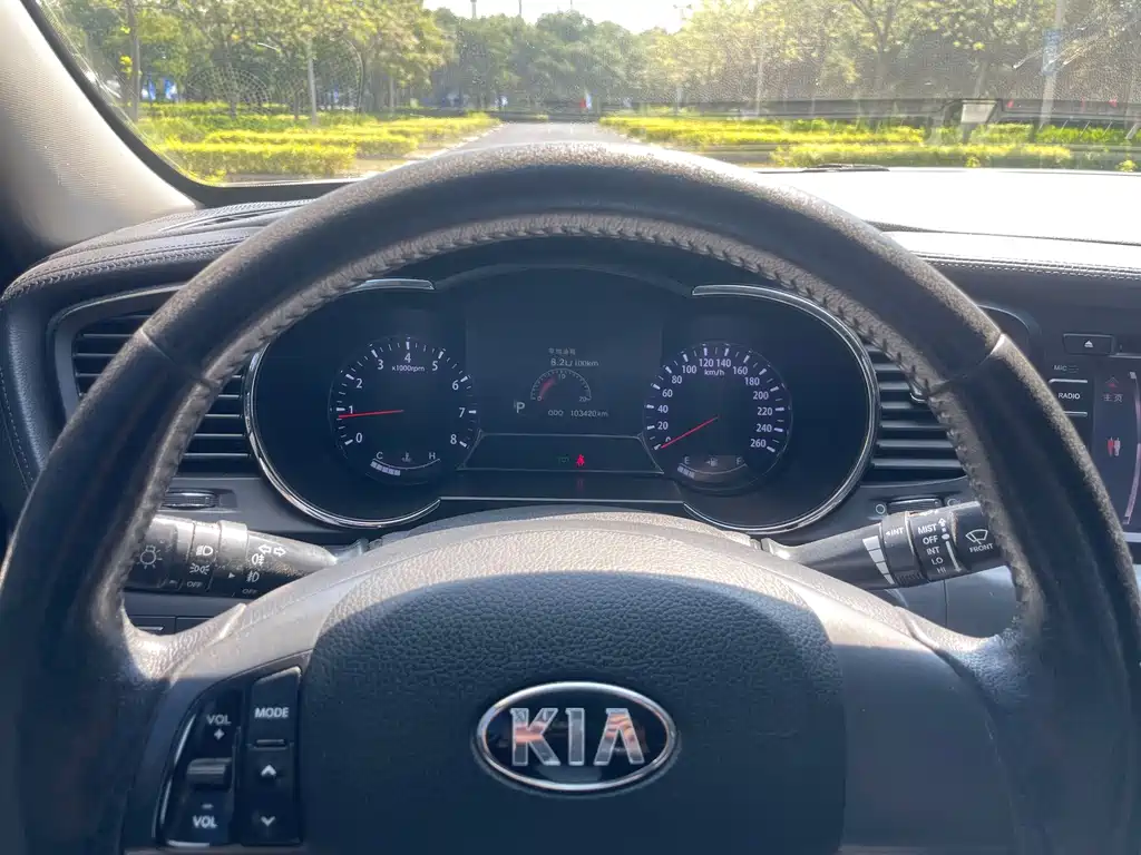 Kia K5 — миниатюра 13