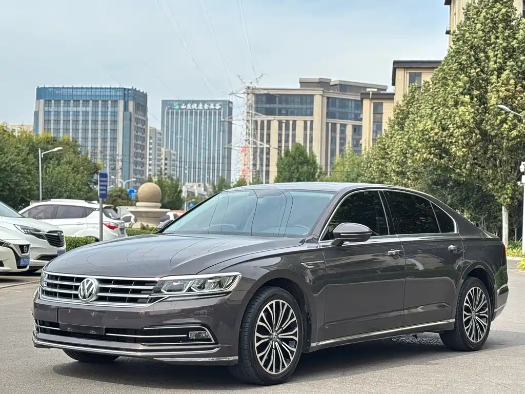 Volkswagen Phideon