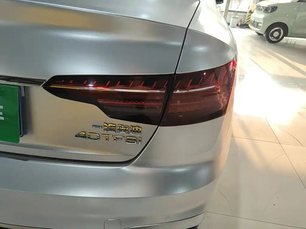 Audi A4L — миниатюра 8