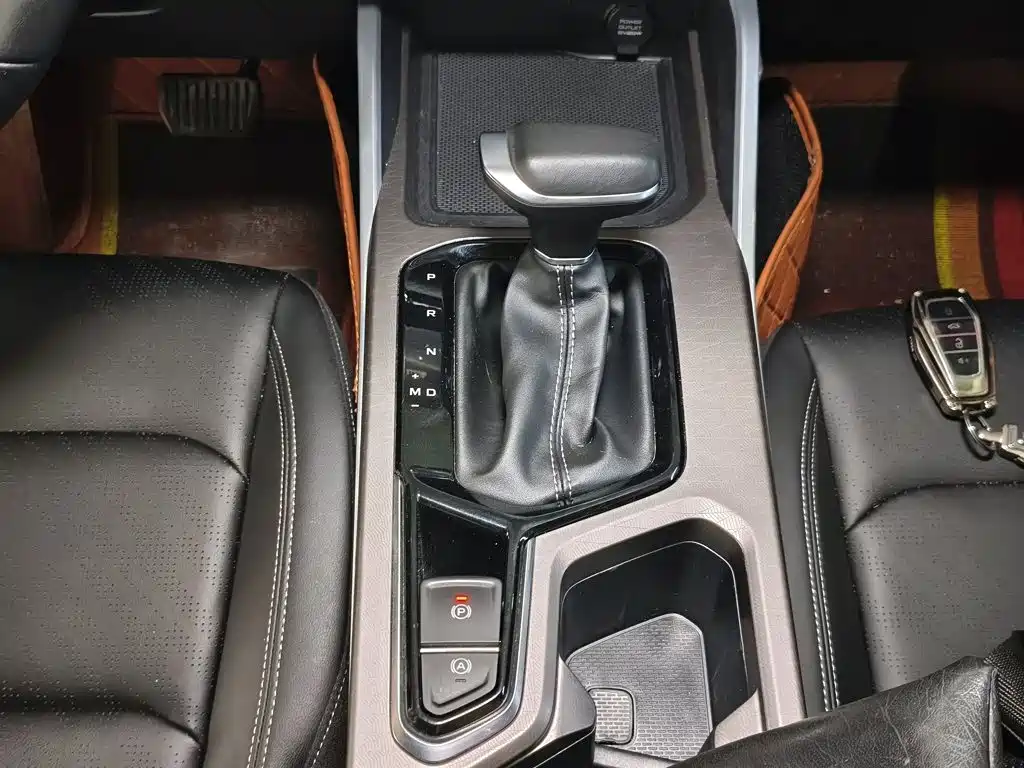 Geely Emgrand — миниатюра 14