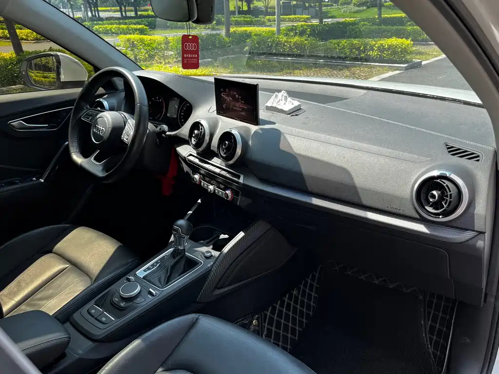 Audi Q2L — миниатюра 13