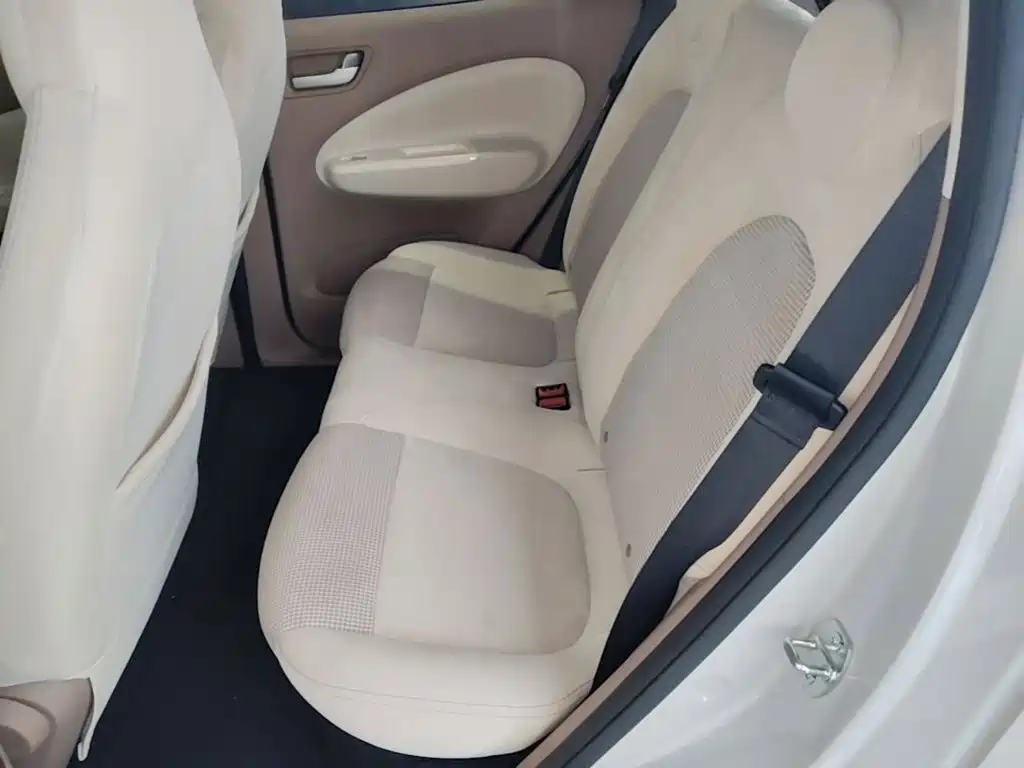 Wuling MINIEV — миниатюра 17