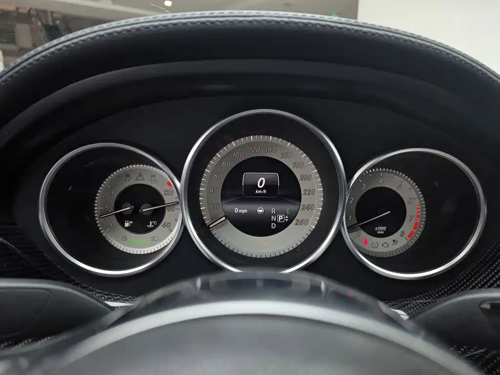 Mercedes-Benz CLS — миниатюра 4