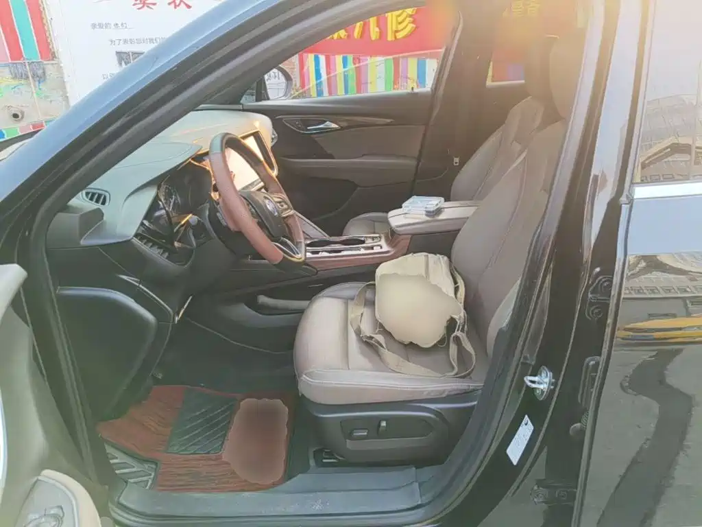 Buick Envision Plus — миниатюра 15