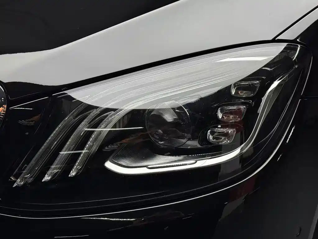 Mercedes-Benz S-Class — миниатюра 5