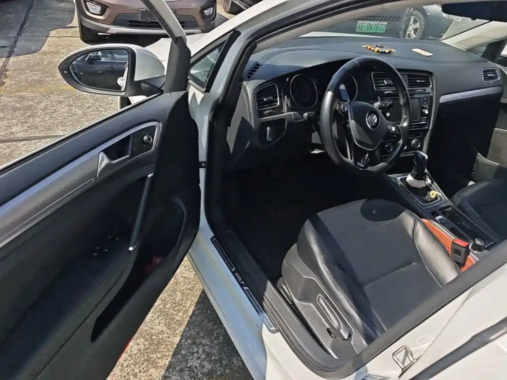 Volkswagen Golf — миниатюра 16