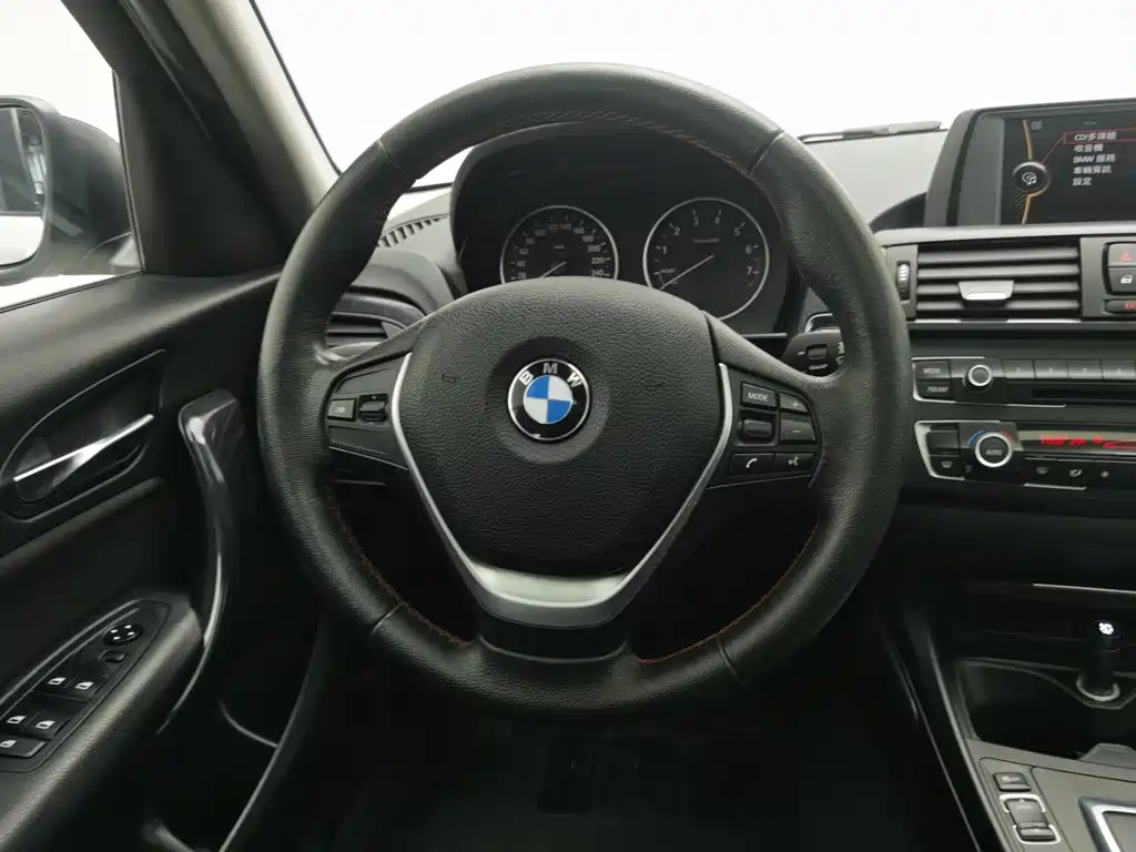 BMW 1 Series (Import) — миниатюра 11