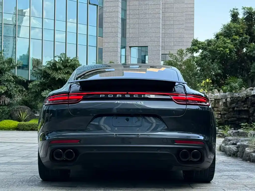 Porsche Panamera — миниатюра 9