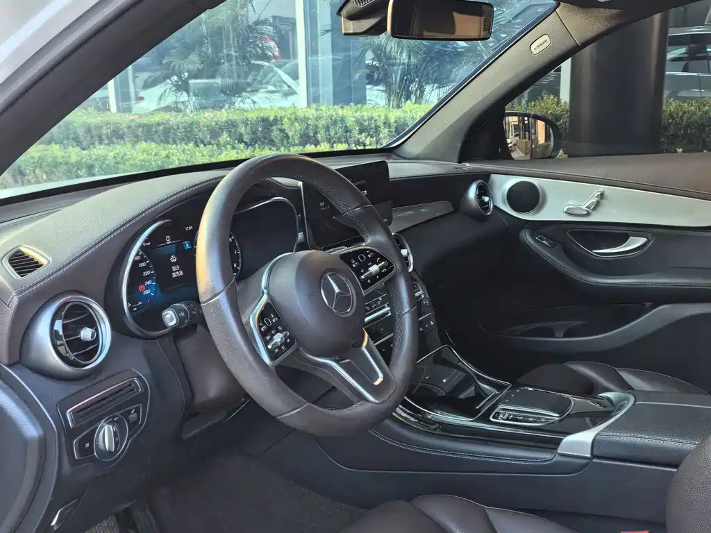 Mercedes-Benz GLC — миниатюра 5