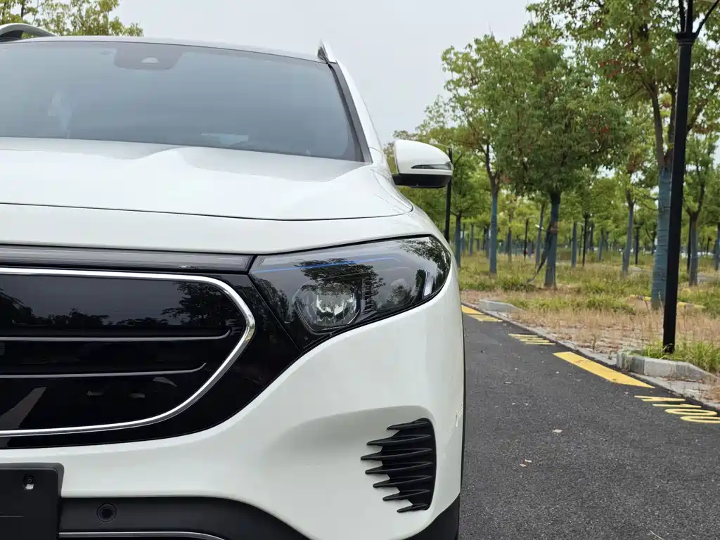 Mercedes-Benz EQB — миниатюра 22