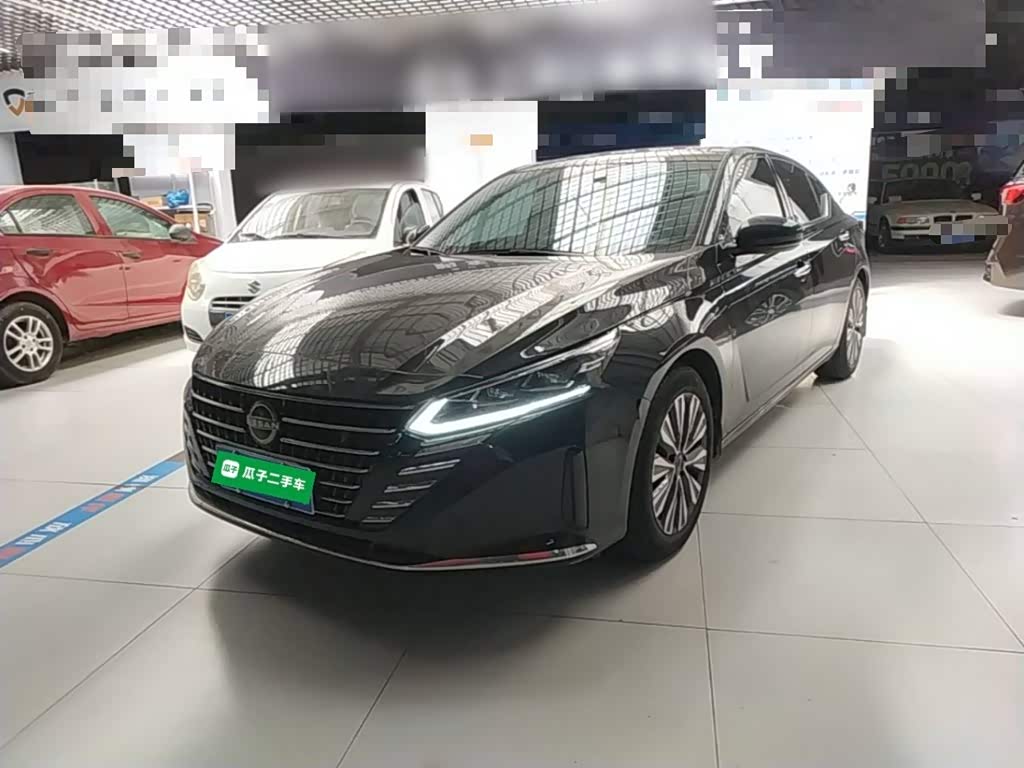 Nissan Teana 2.0 л 2023 г. Чёрный, пробег 23700 км