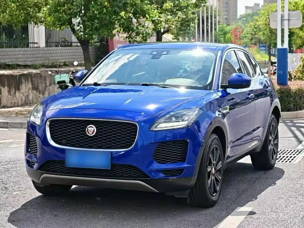 Jaguar E-PACE — миниатюра 2