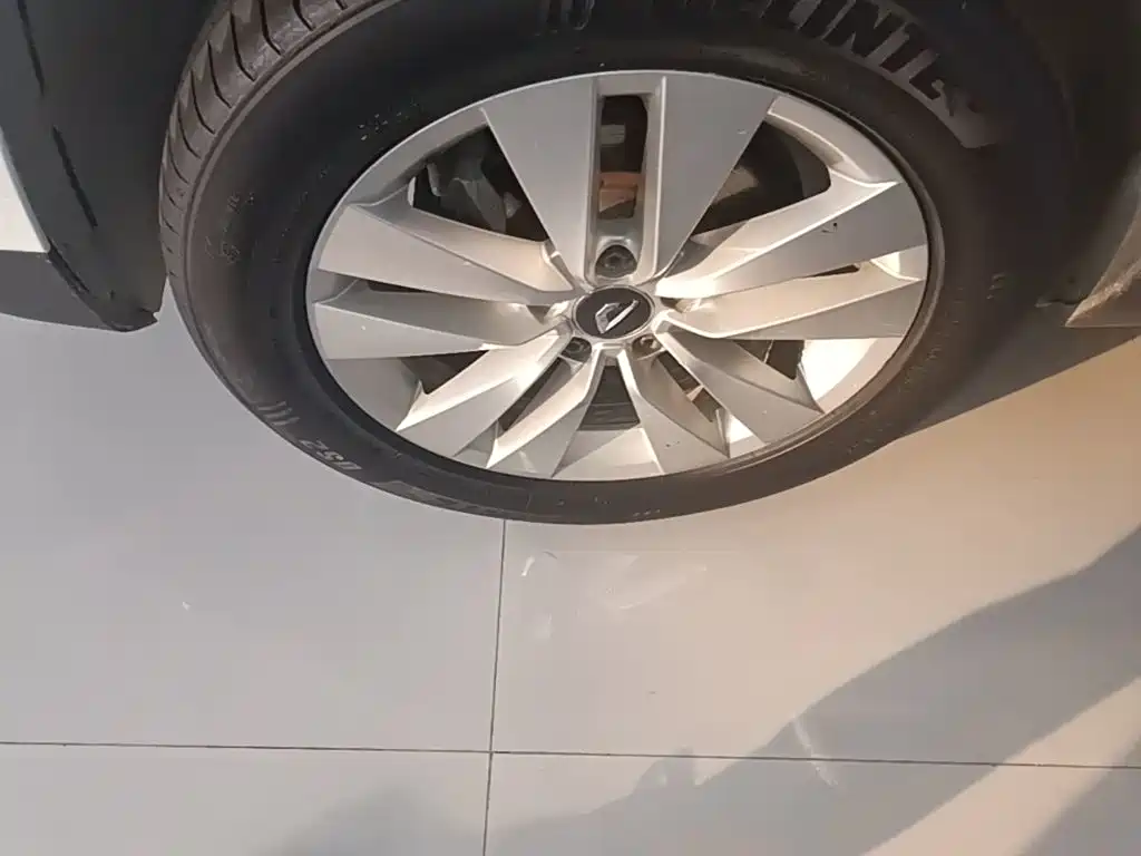 Jetta VS5 — миниатюра 23