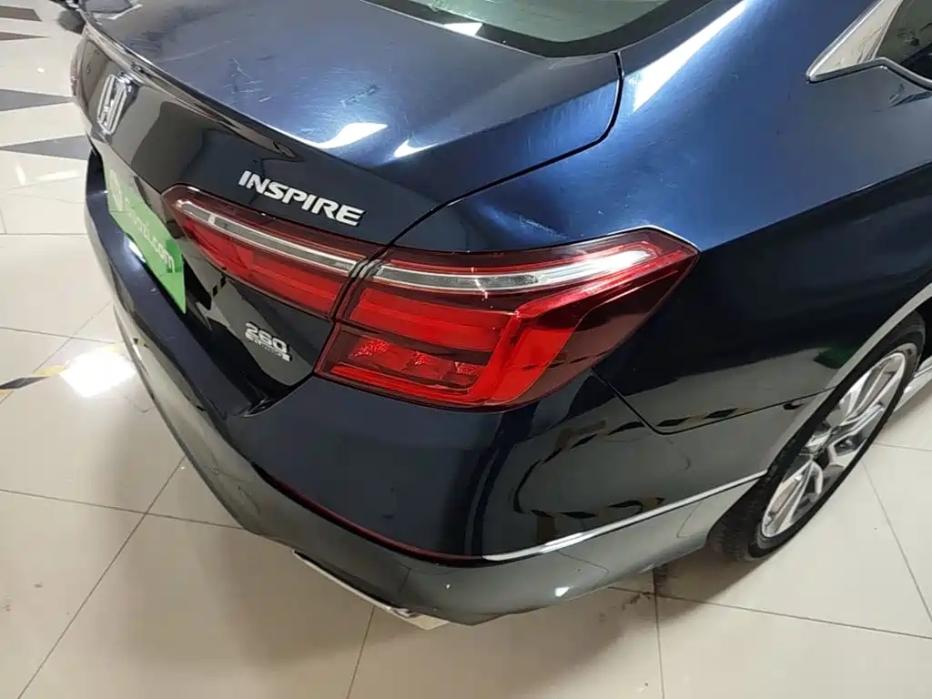 Honda Inspire — миниатюра 8