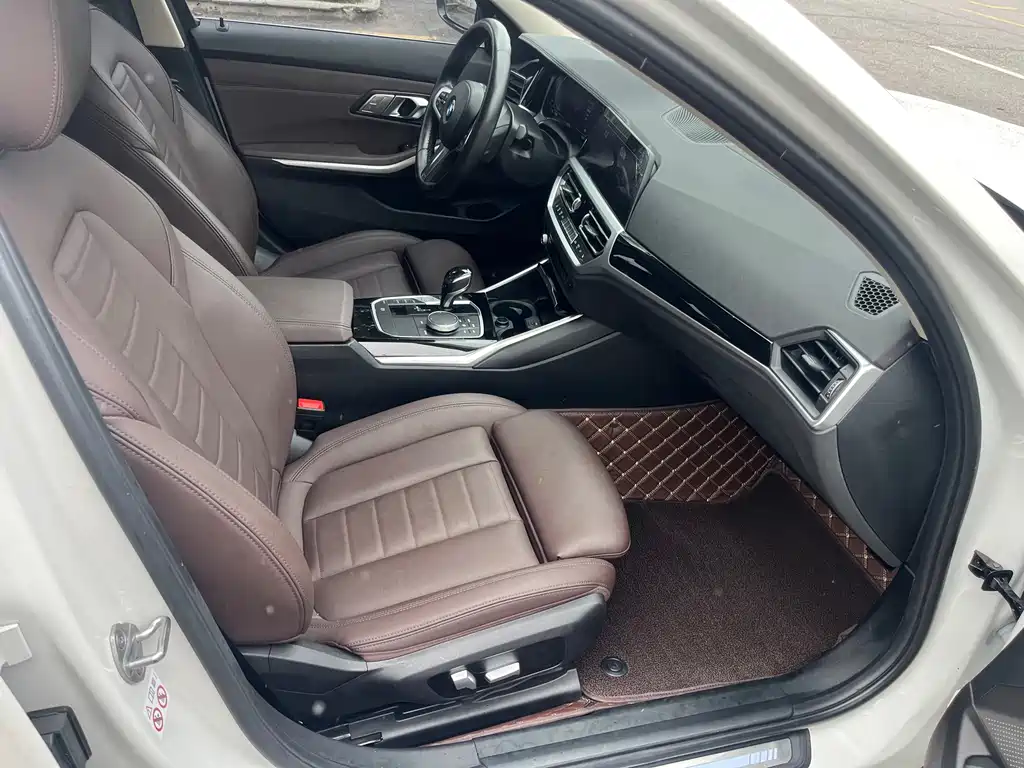 BMW 3 Series — миниатюра 12
