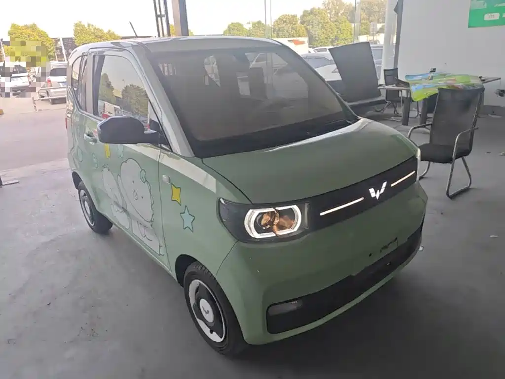 Wuling MINIEV — миниатюра 4
