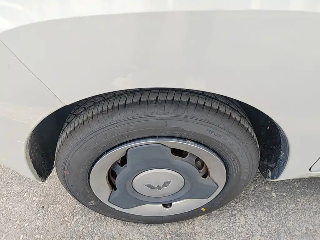 Wuling MINIEV — миниатюра 23