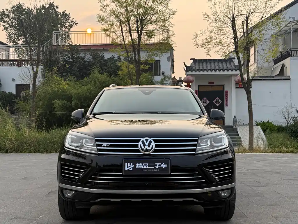 Volkswagen Touareg — миниатюра 2