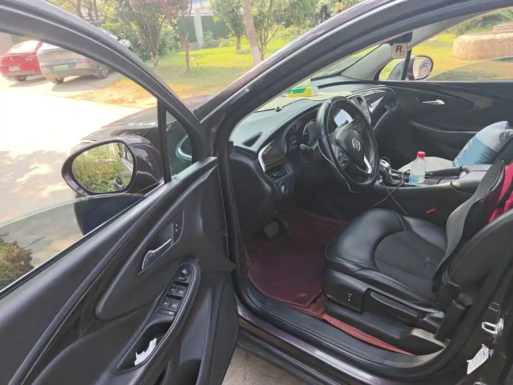 Buick Envision Plus — миниатюра 14