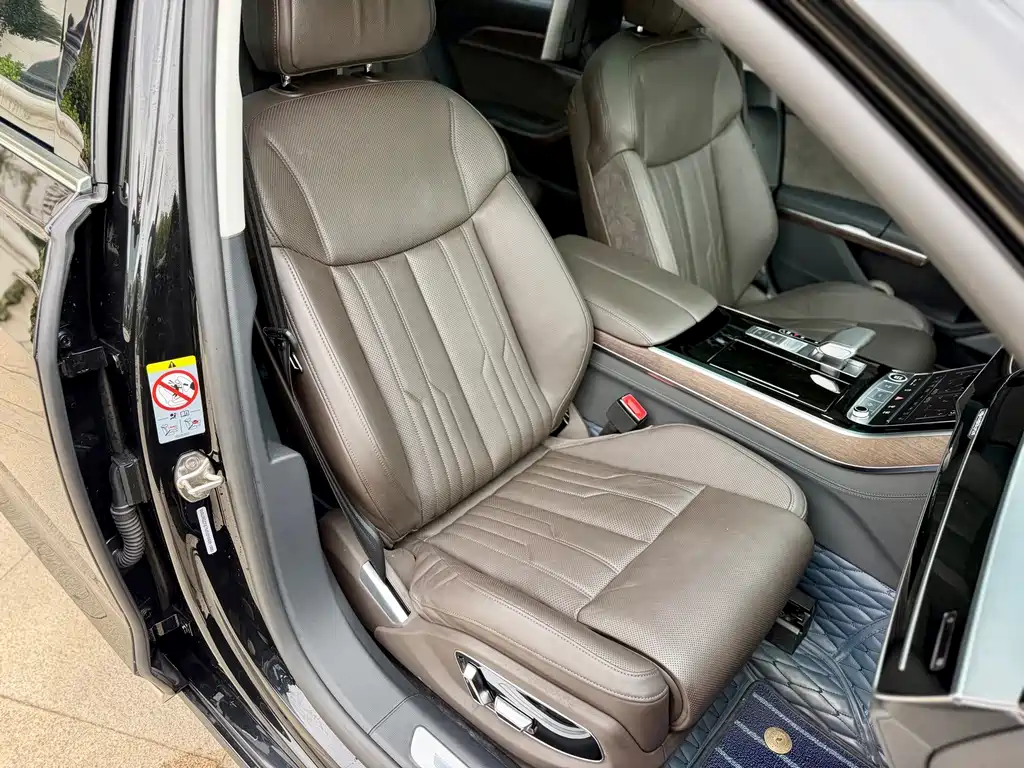 Audi A8 — миниатюра 22