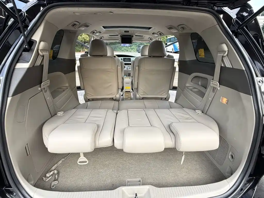 Toyota Previa — миниатюра 22
