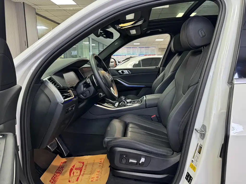 BMW X5 2019 xDrive40i M Sport