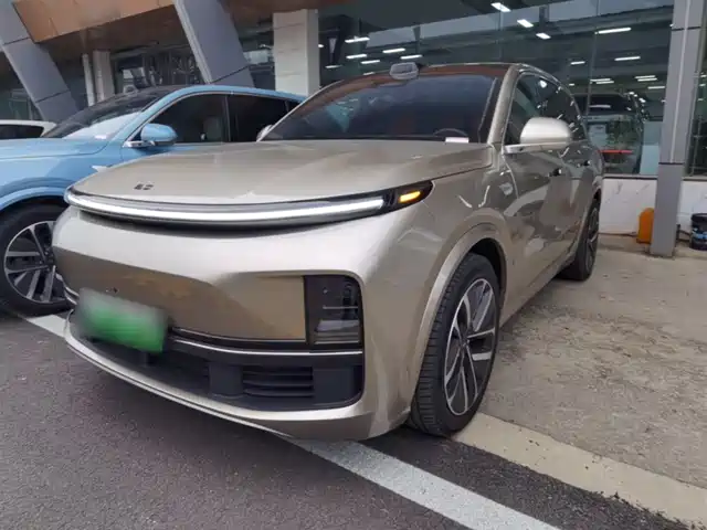 IDEAL CAR IDEAL L8 2024